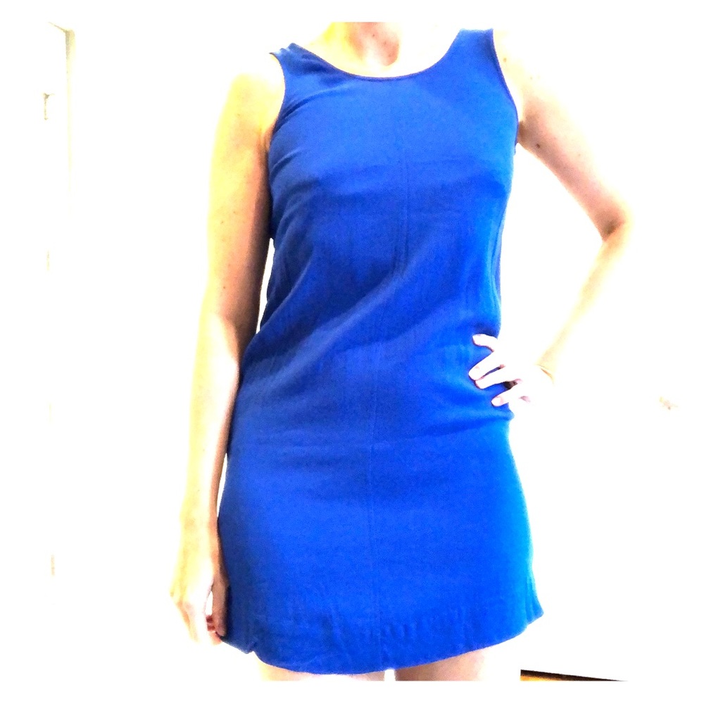 Button back dress
